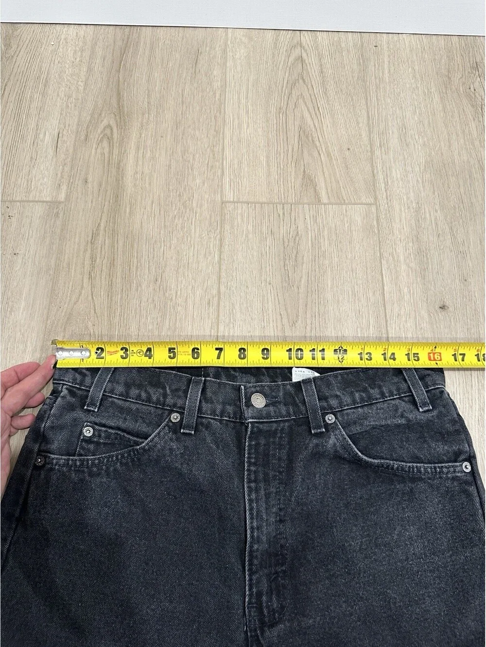 Levis 550 Orange Tab Jeans Mens 32x31 Black Relaxed Fit USA Made Denim